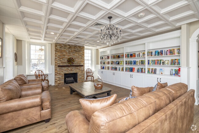 Library - Victorian Village at Hatboro