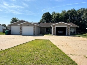 315 Crestview Ln