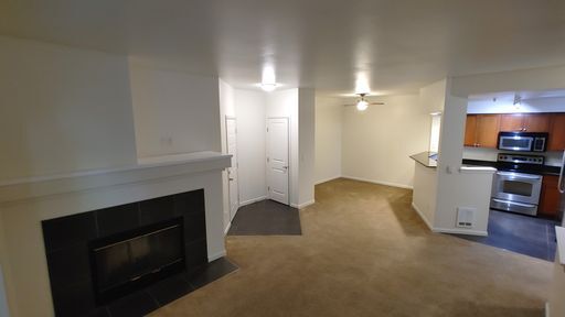 Foto del edificio - Bothell/Kirkland area 2nd floor 1 bed/1 bath condo with covered parking available by Jan 15th at ...