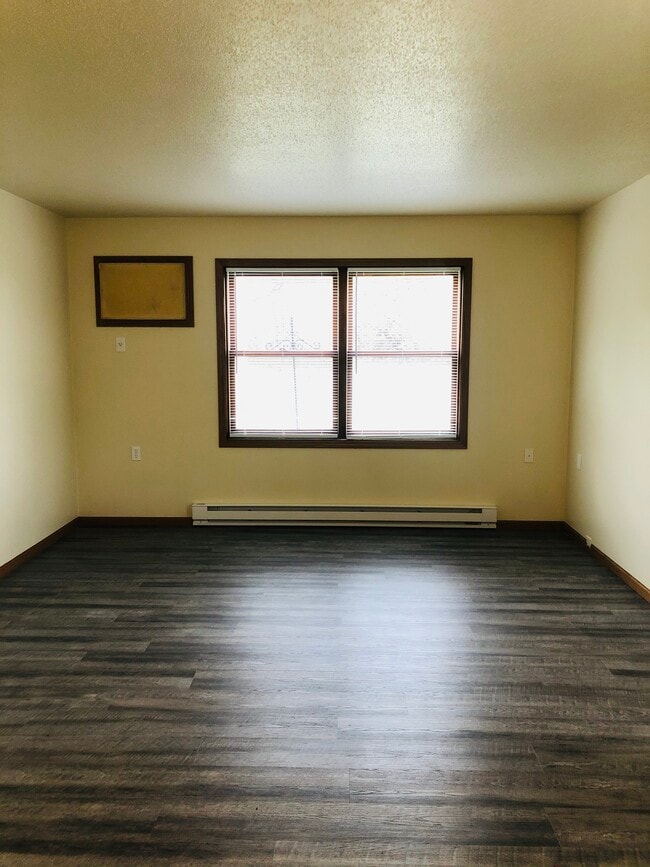 Building Photo - North Country Apartments