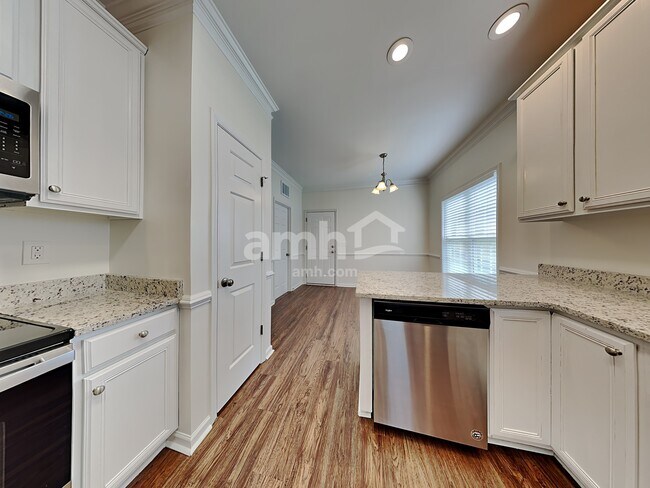 Foto del edificio - 229 Cinnamon Way