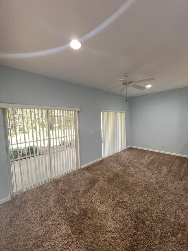 Building Photo - 8321 Mulligan Cir