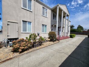 Building Photo - 12744 San Pablo Ave
