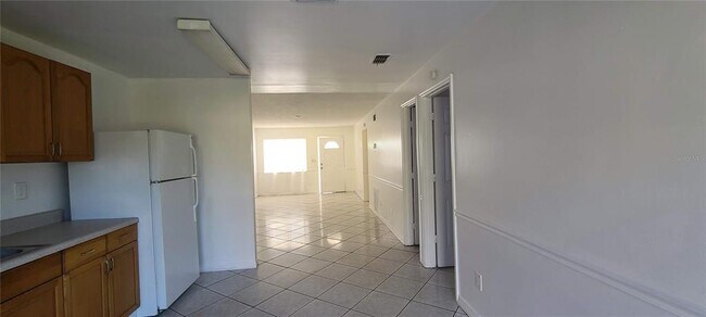Building Photo - 4321 Continental Blvd