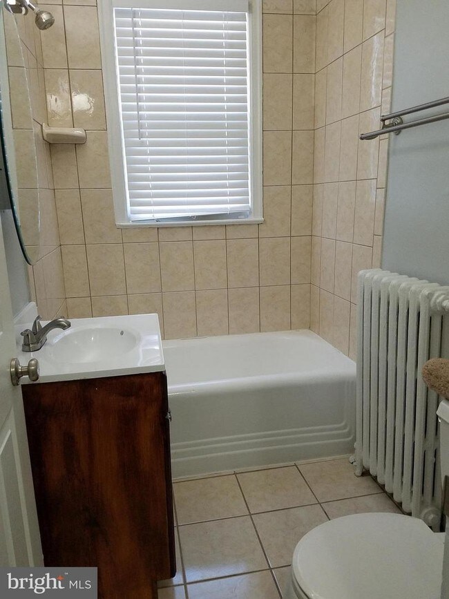 Foto del edificio - 2325 Fairlawn Ave SE