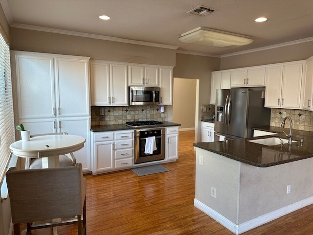 Foto del edificio - Lodi 4 Bedroom 3 Bathrom Home with a Pool