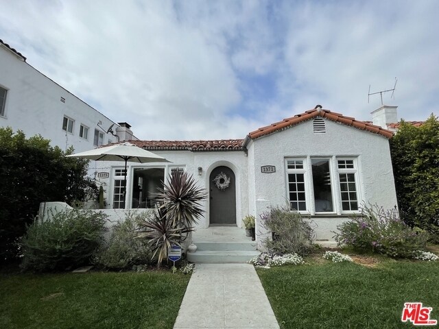 Primary Photo - 1373 S Orange Dr