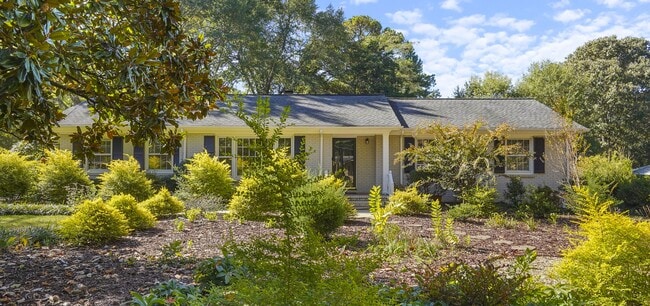 Photo - 5018 Beckford Dr House