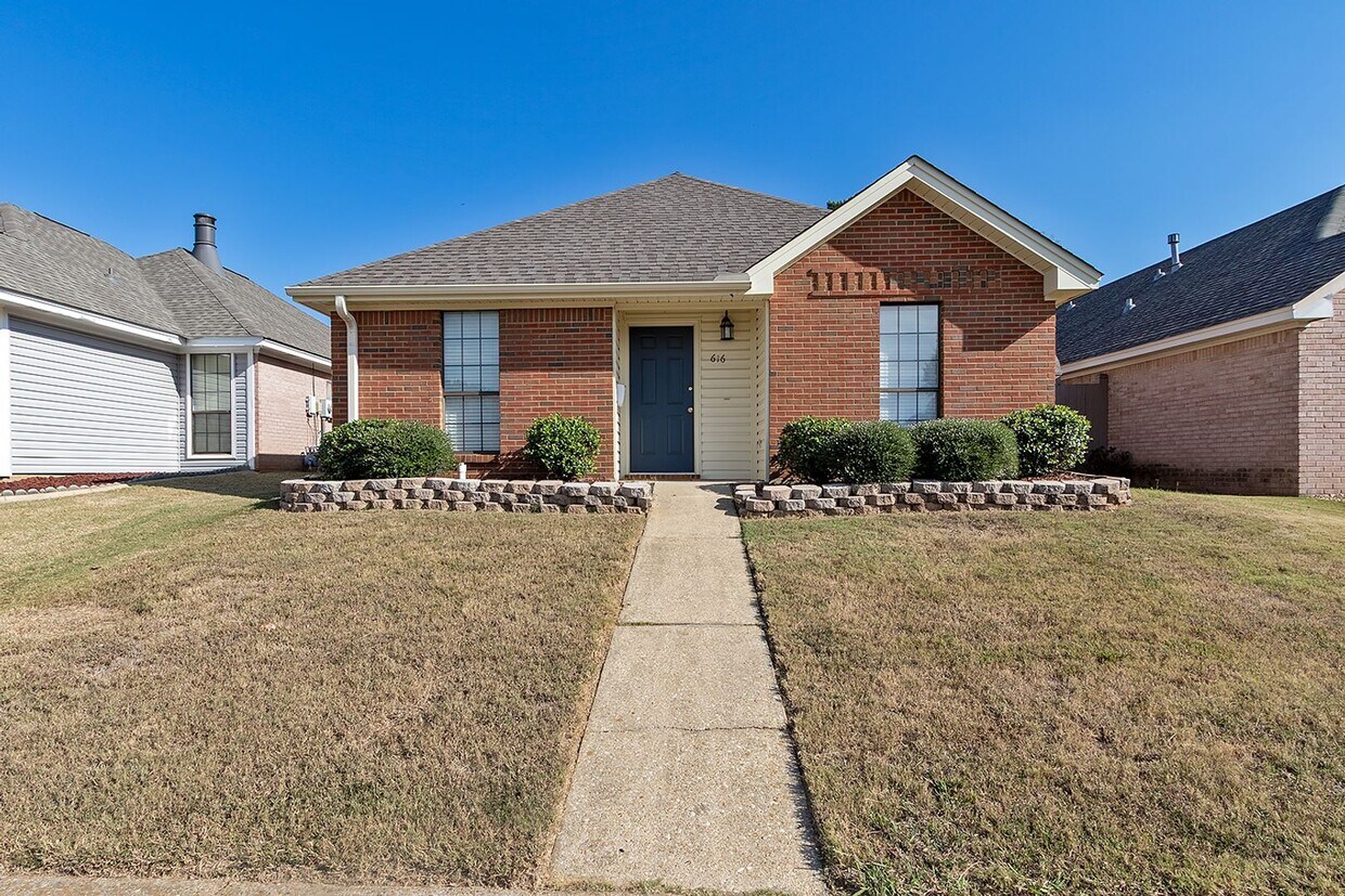 Primary Photo - Prattville Rental available now!