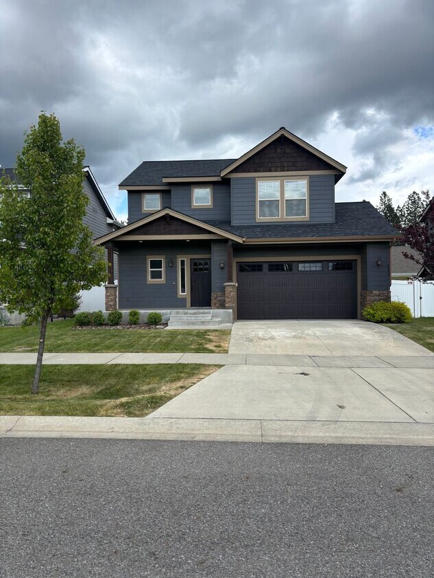 Primary Photo - 6552 N Idlewood Dr