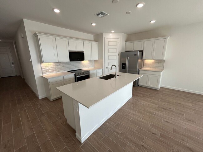 Foto del edificio - 17709 W Turquoise Ave