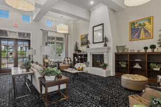 Lobby - Five 49 at River Oaks