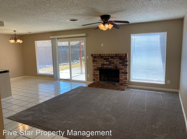 Building Photo - 4 br, 2 bath House - 1609 Bryn Mawr Way