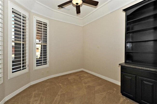 Building Photo - Stunning home near Snow Canyon, With Commu...