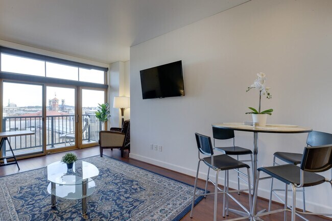 Foto del edificio - 900 NW Lovejoy St