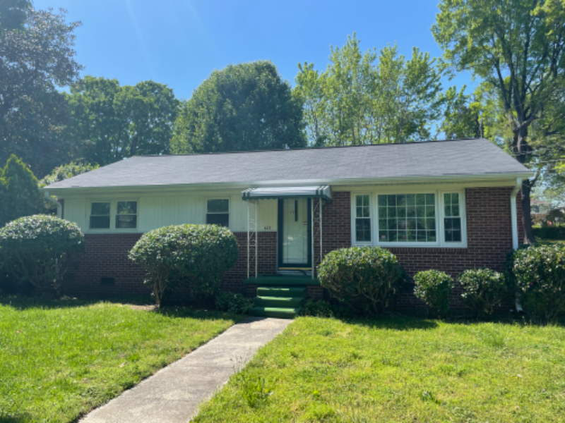 Foto principal - 426 Bland Blvd