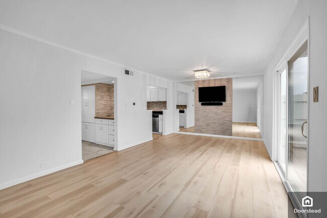 Building Photo - 5218 Admiralty Ln
