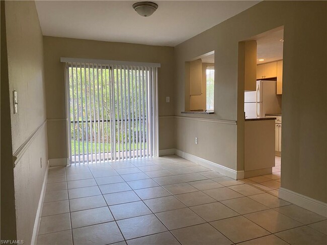 Building Photo - 12734 Kenwood Ln