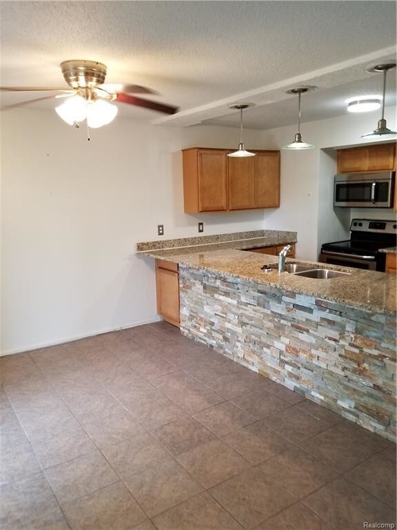 Foto del edificio - 1744 S Grove St