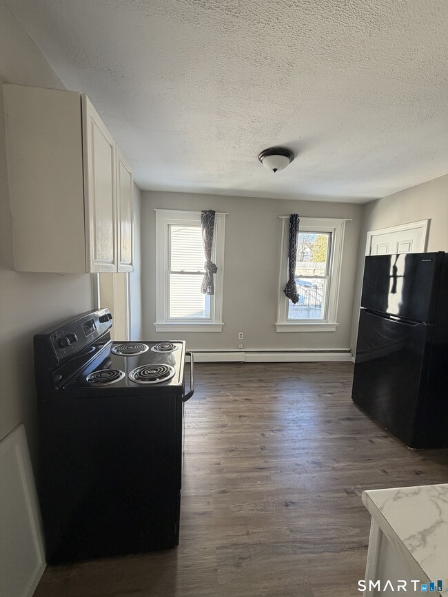 Foto del edificio - 42 Summer St