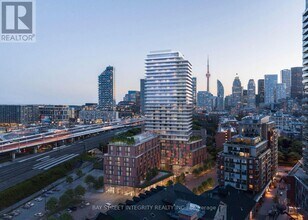 Building Photo - 35 Parliament St