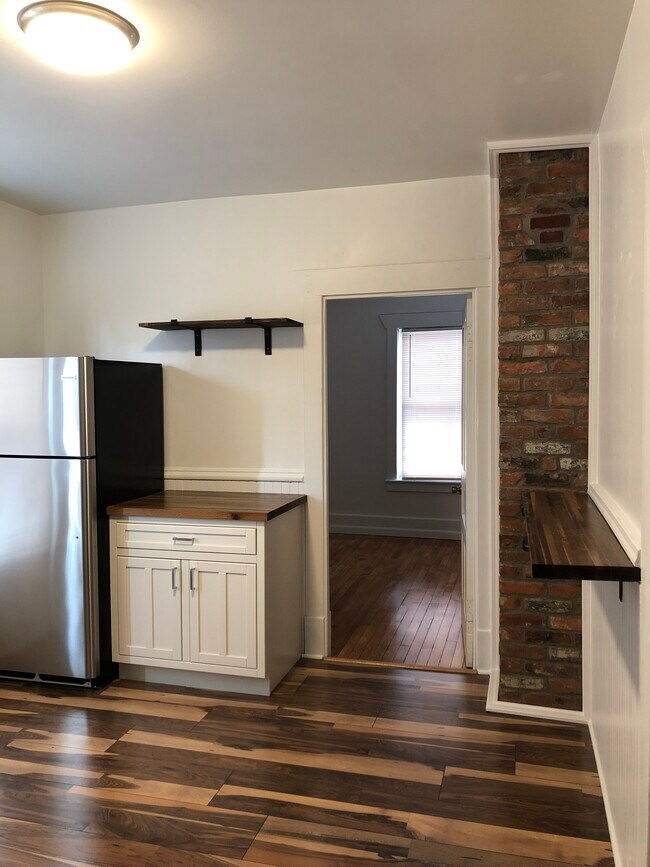 Foto del edificio - 31 Fargo Ave