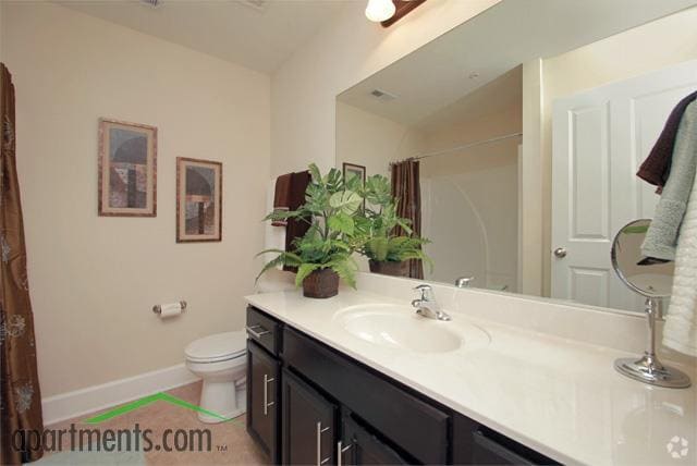 Bathroom - Lenox Creekside
