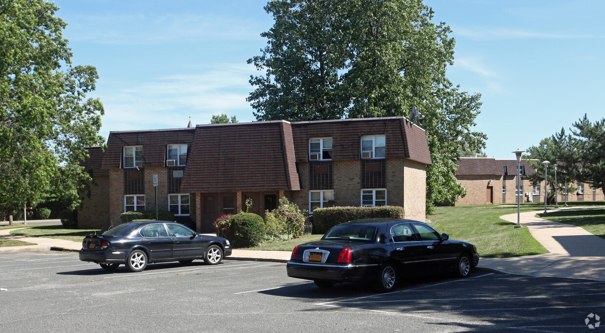 Liberty Park - Liberty Park Apartments