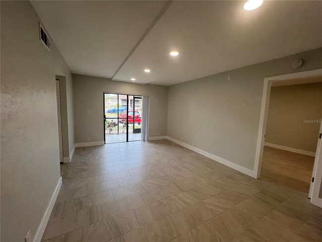 Building Photo - 19505 Quesada Ave