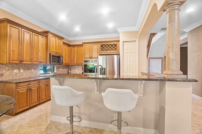 Photo - 3483 Collonade Dr House