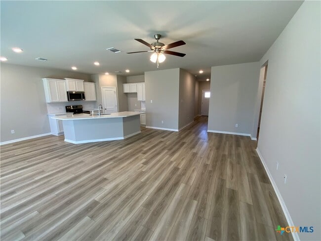 Building Photo - 2826 Wasilla Dr