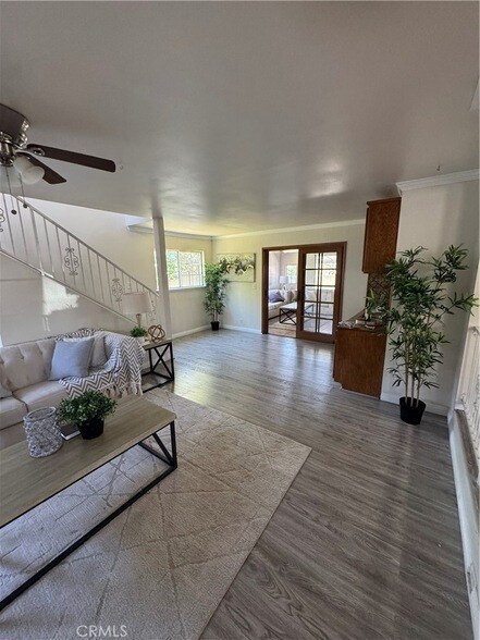 Foto del edificio - 17252 Apel Ln