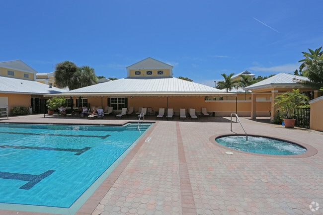 Boynton Bay Apartments