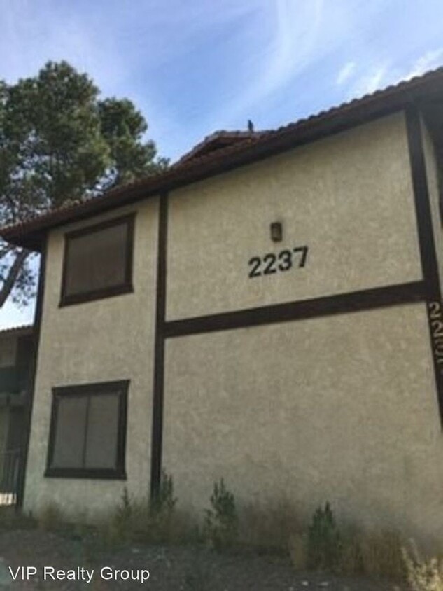 2237 N Jones Blvd, Las Vegas, NV 89108 Room for Rent in Las Vegas, NV