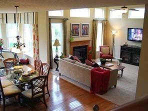 Building Photo - 3213 Cimmaron Ash Dr