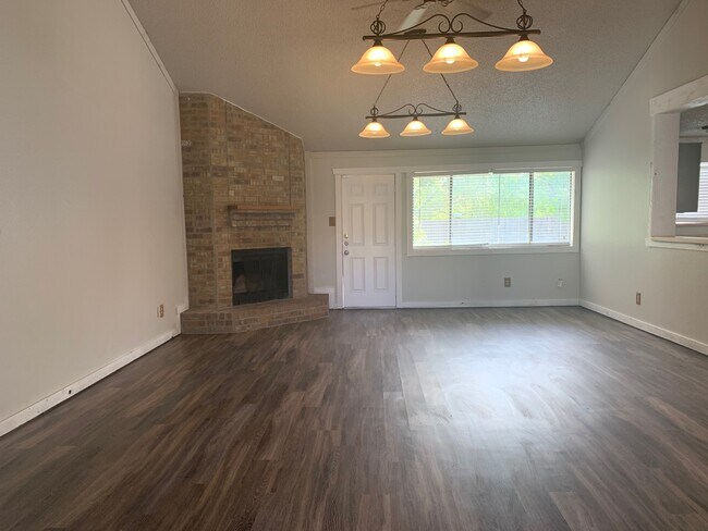 Foto del edificio - Affordable 3/2 House