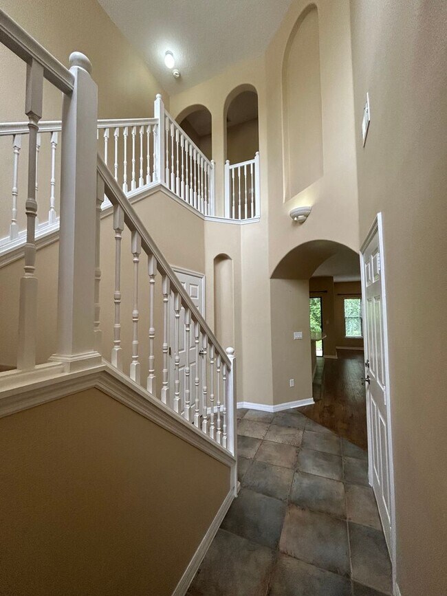 Foto del edificio - 2 Bedroom, 2.5 Bath Townhome in Tivoli Gar...