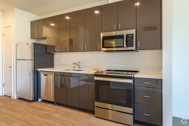 Estudio - 570 ft² - The Bridge District