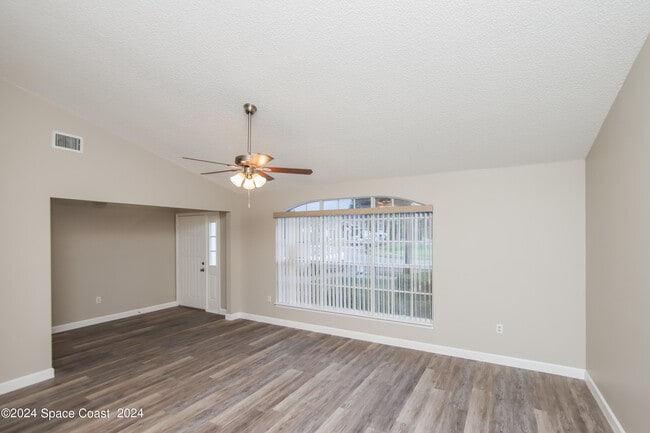 Building Photo - 2059 Allegheny Cir