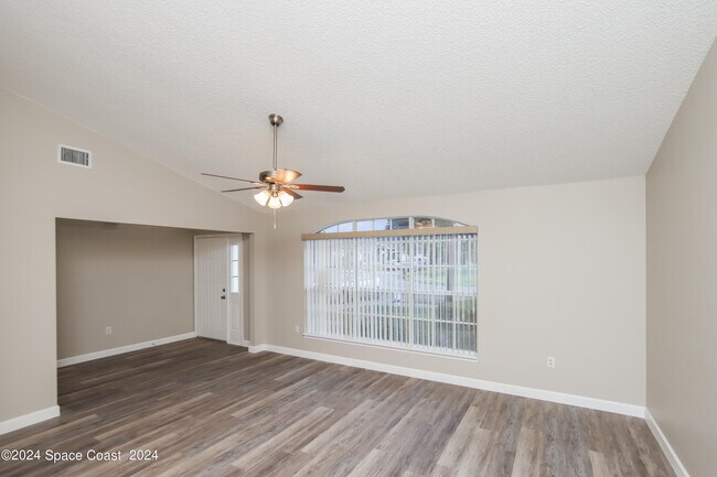 Foto del edificio - 2059 Allegheny Cir