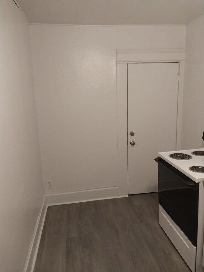 Foto del edificio - 51 E Summit St