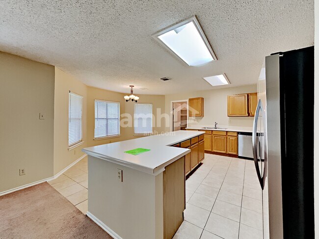 Building Photo - 18027 Redriver Song