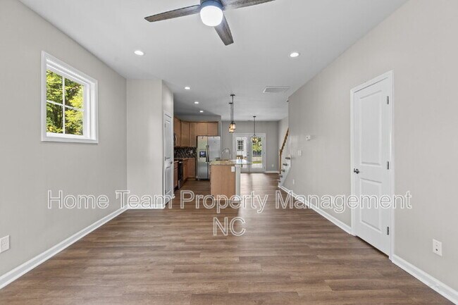 Foto del edificio - 214 N Guthrie Ave