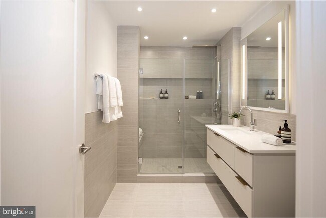 Foto del edificio - 900 N 9th St