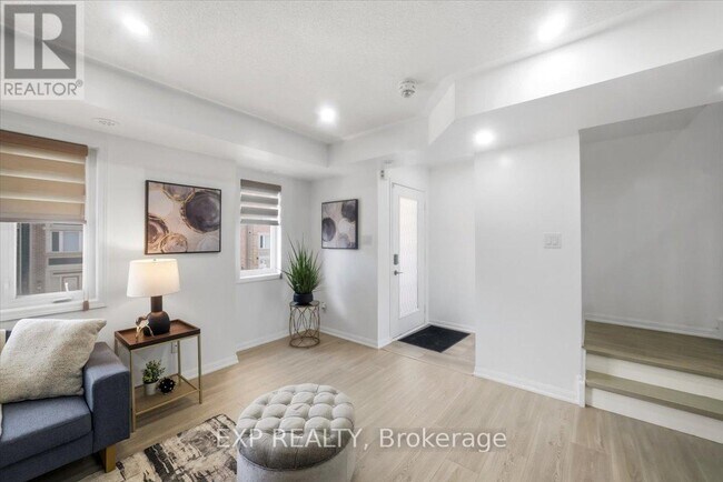 Photo du bâtiment - 250 Sunny Meadow Blvd