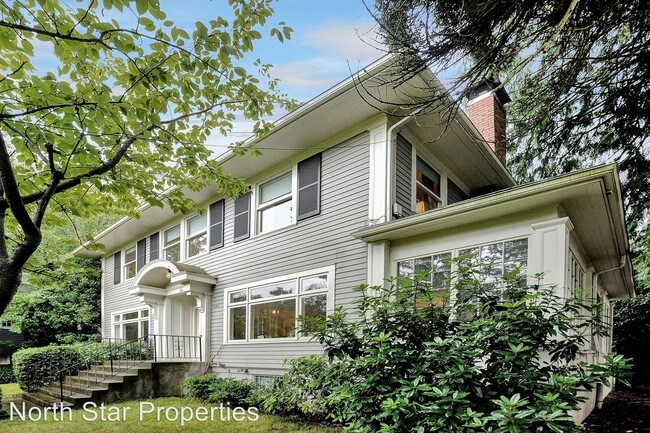 Foto del edificio - 3 br, 2.5 bath House - 2622 SW Patton Rd.