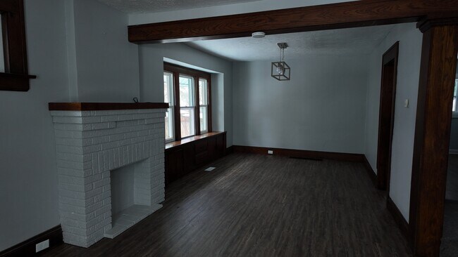 Foto del edificio - 346 Cleveland St