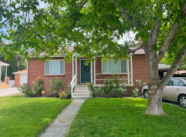 Building Photo - 1316 N 300 W