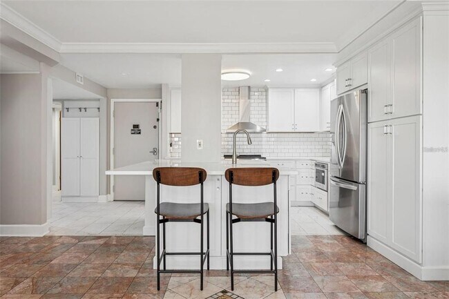 Building Photo - 4141 Bayshore Blvd