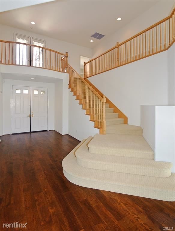 Building Photo - 5 br, 4 bath House - 10 Peppertree